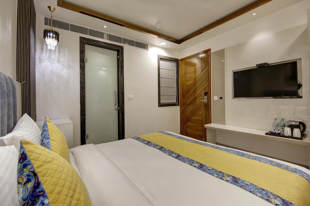 Hotel Kaca Inn-By Haveliya Hotels- Traveller'S Choice Award Winner 2025 نيودلهي المظهر الخارجي الصورة