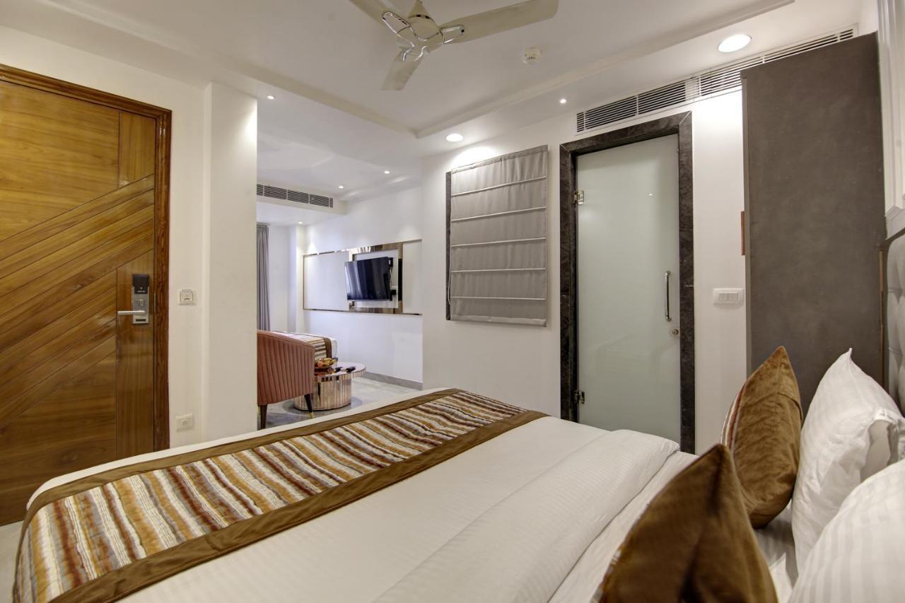 Hotel Kaca Inn-By Haveliya Hotels- Traveller'S Choice Award Winner 2025 نيودلهي المظهر الخارجي الصورة